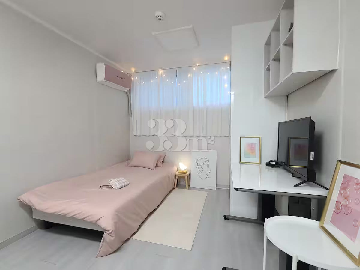 Newly opened, 9 minutes from Hongik Universit 0th image