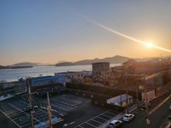 3-bedroom apartment with an ocean view 8th image