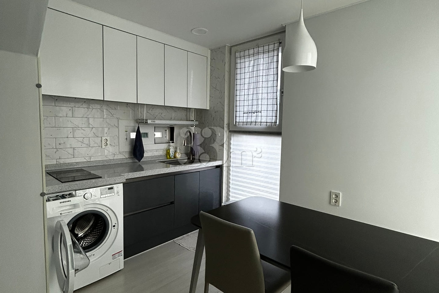 Detached house within walking distance of Hye 17th image