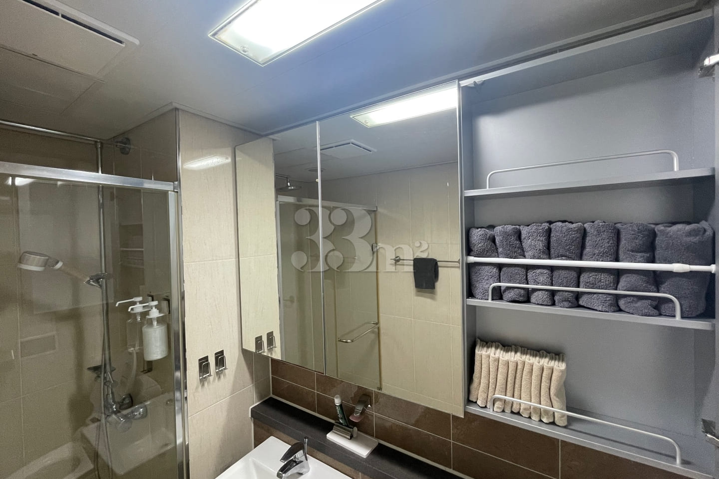 📌Best Commercial Area, Best View (2 Bedrooms 9th image