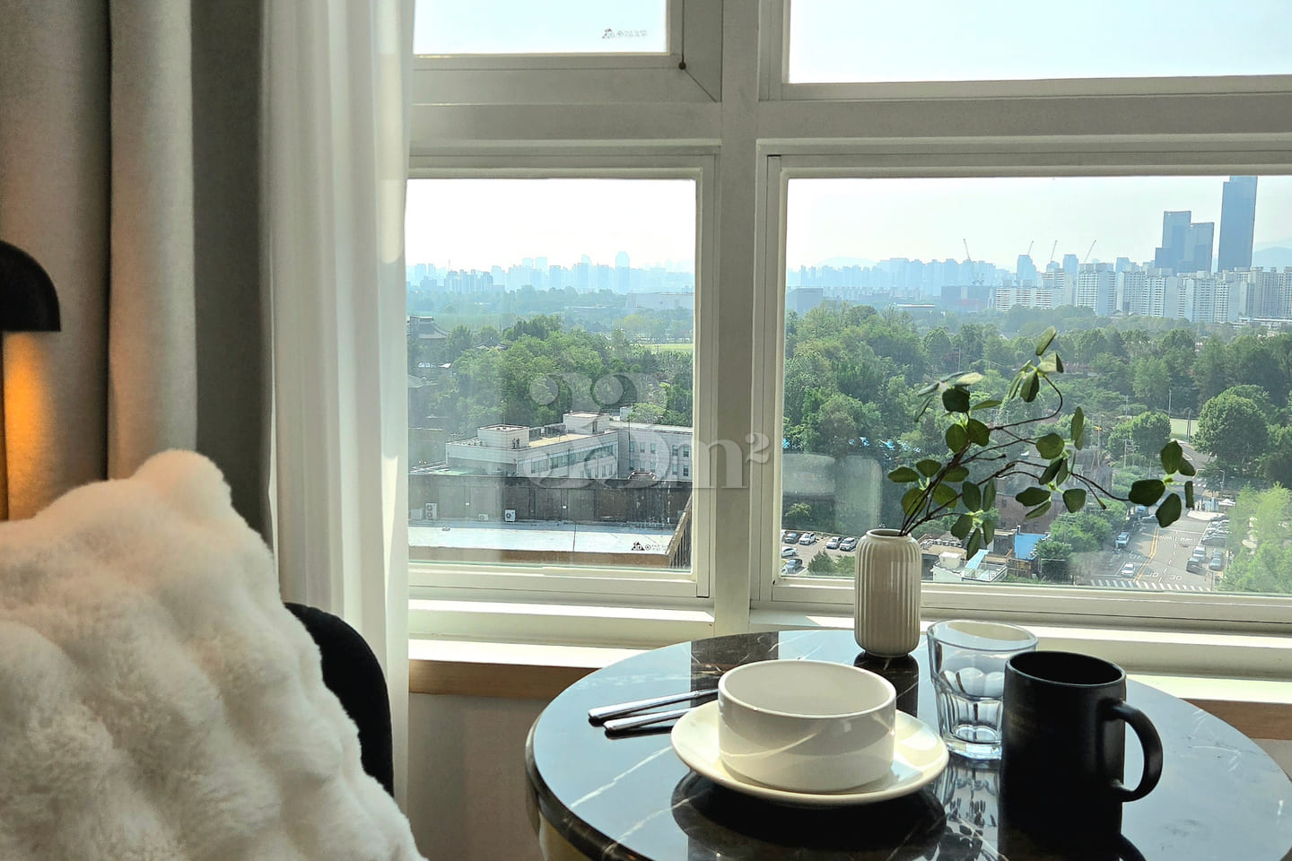 Sinyongsan 🎀 Hotel-style with park view 4th image