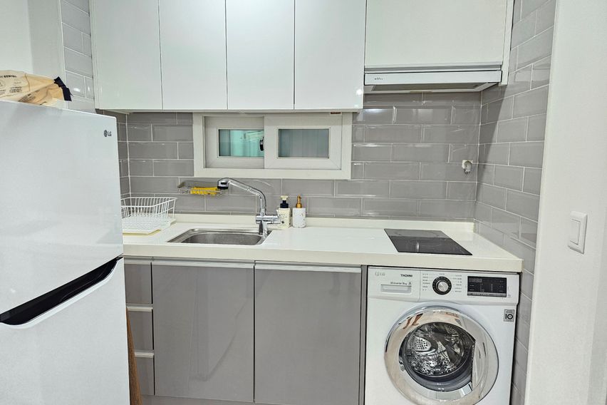 신축10평/주차/역세권