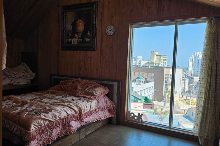 3층안방 옆방 5층뷰방 7번째 이미지