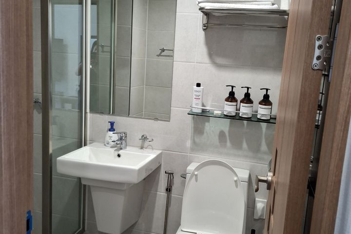 Penthouse 8th image