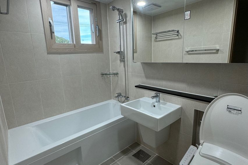 [성수기]6인가능숙소