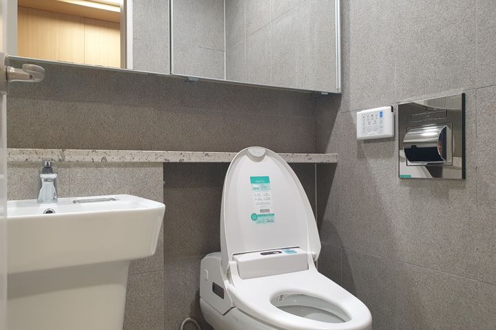 Gwanggyo Galleria Officetel 7th image