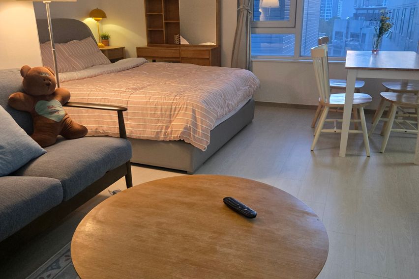 ⛰신사역1분코지프리미엄