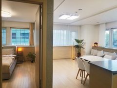 Fully Furnished Two-Room Unit Near Academies 3th image