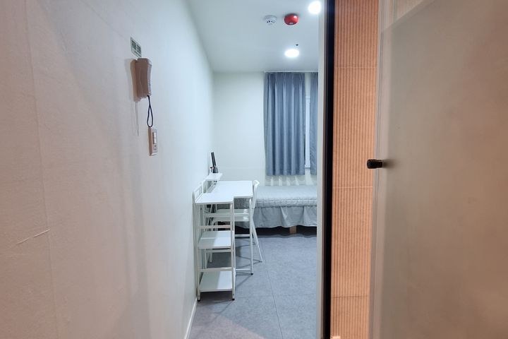 W Stay 122 Sinchon Hongdae Branch 2th image