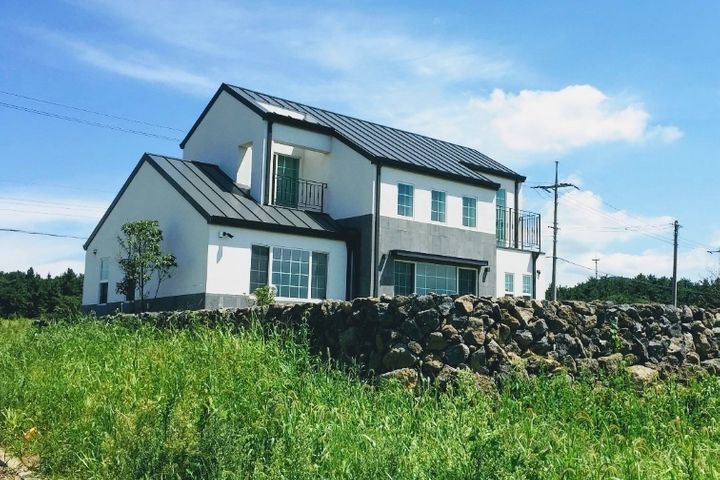 중산간잔디마당 단독주택 0번째 이미지