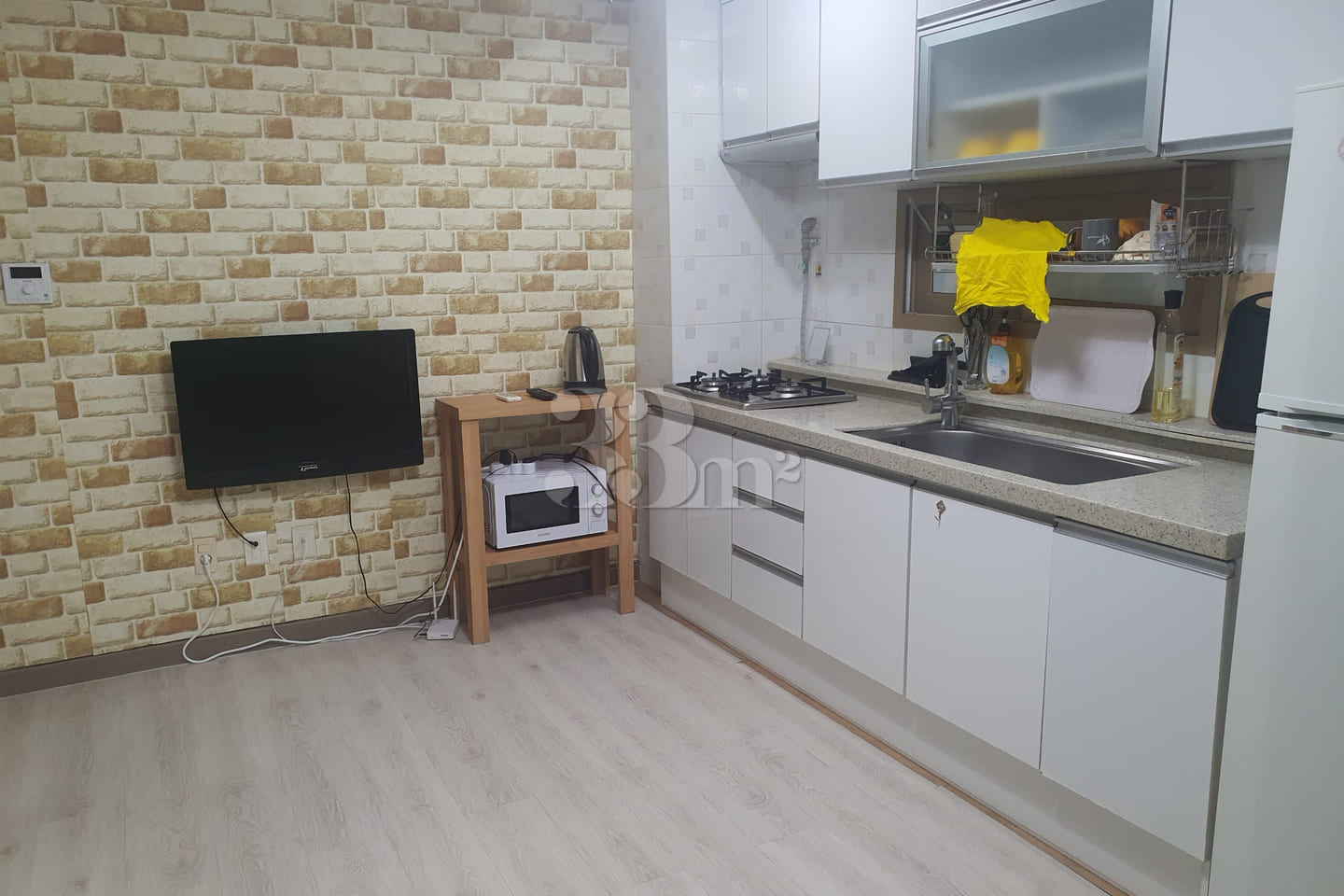 Best Value Two-Room (101) 5th image