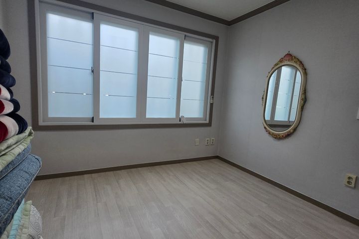 Living in Pohang and Gyeongju, Gyeongbuk for 6th image