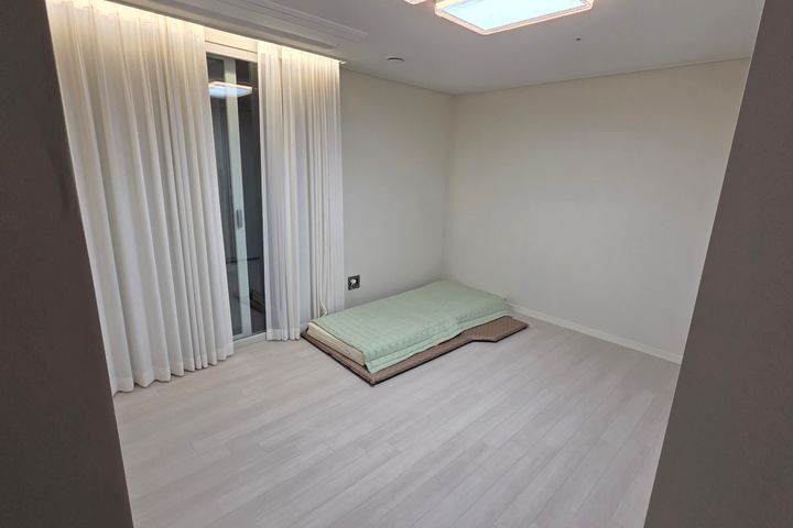 Inner Peace House 9th image