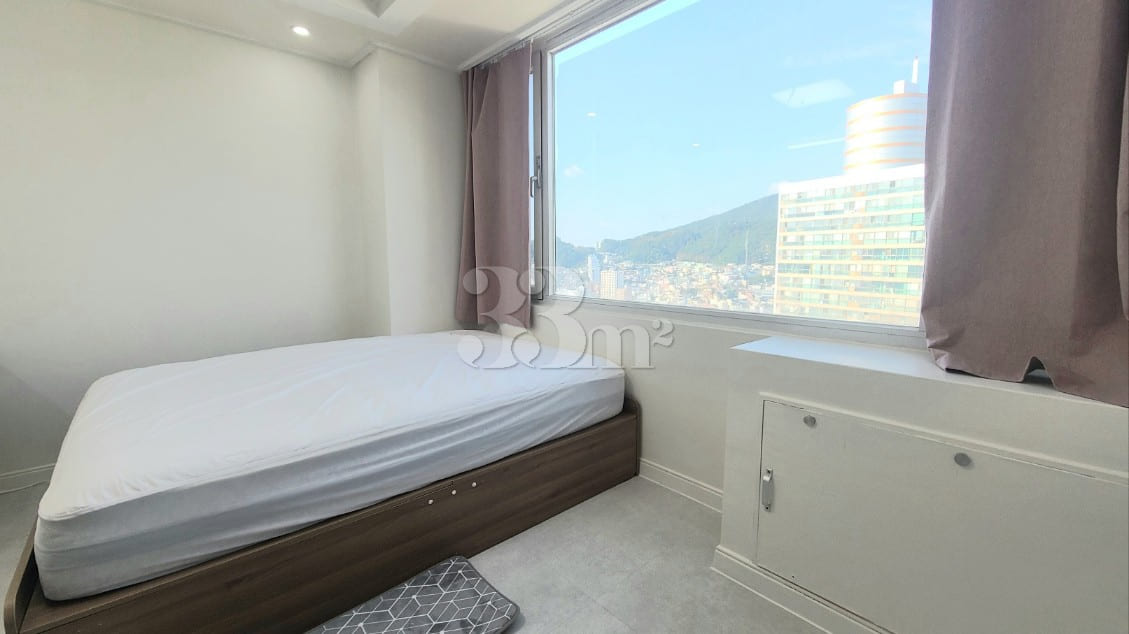 Special Price! Top-floor unit near Lotte Depa 1th image