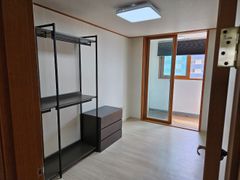 40-pyeong apartment with 4 large rooms 9th image