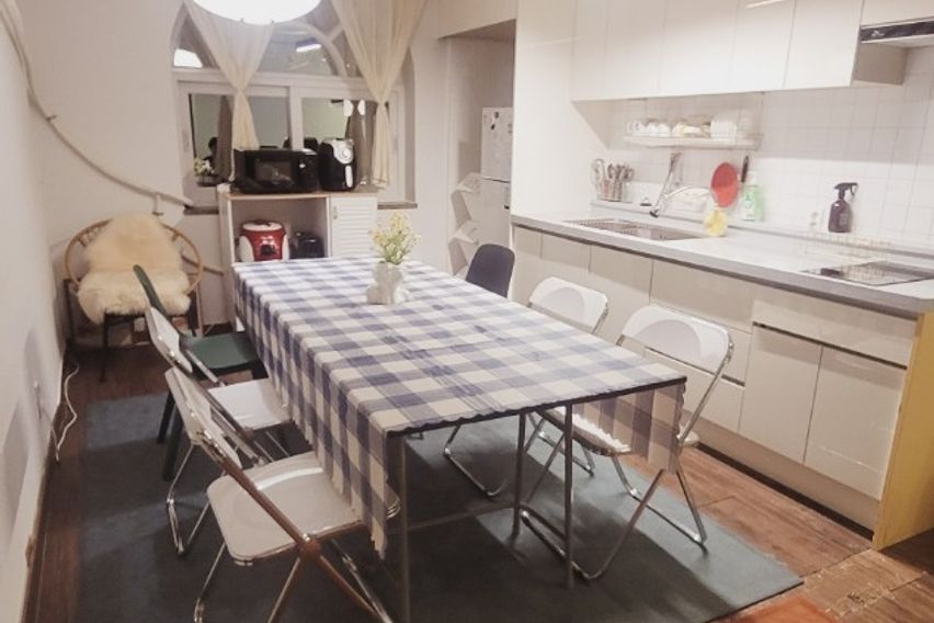 43평4룸 공항10분