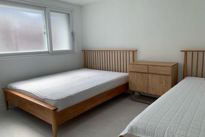 Multi-family house, Unit 301 8th image