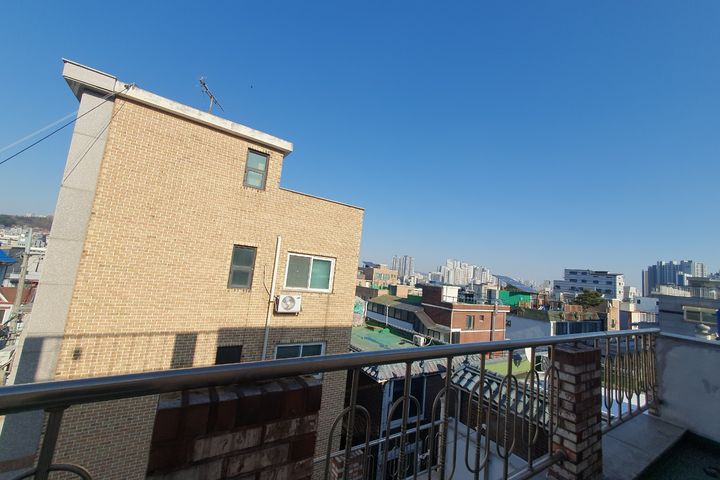되게 큰 방 #57 - 19번째 이미지