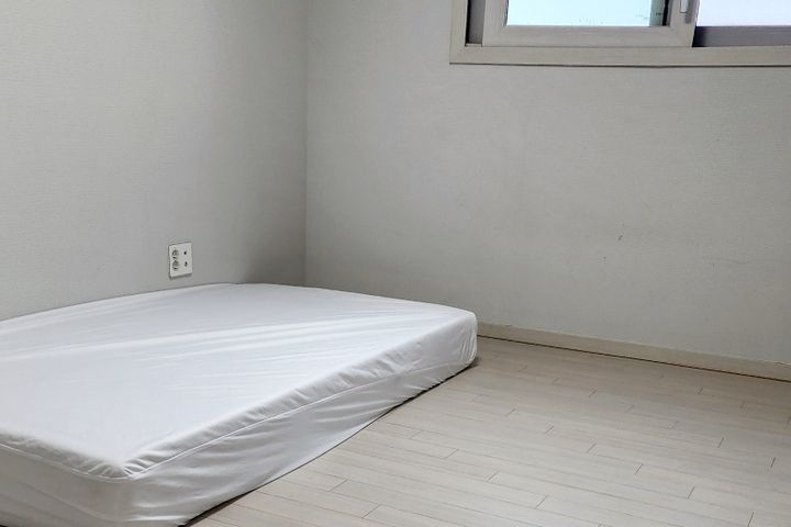뻥뷰 탑층 3룸 2화 11번째 이미지