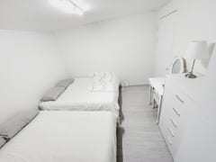 #9 Sinchon Hongdae 2-room 4-bed 7th image
