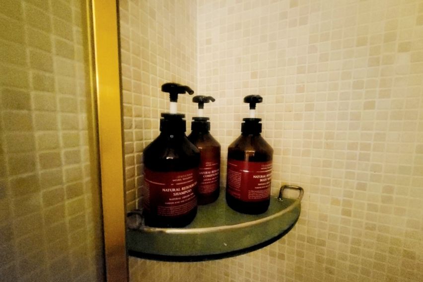 강남교대5분킹베드숙소