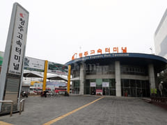10 minutes from G-Well, Yuwon Apt. 203 16th image