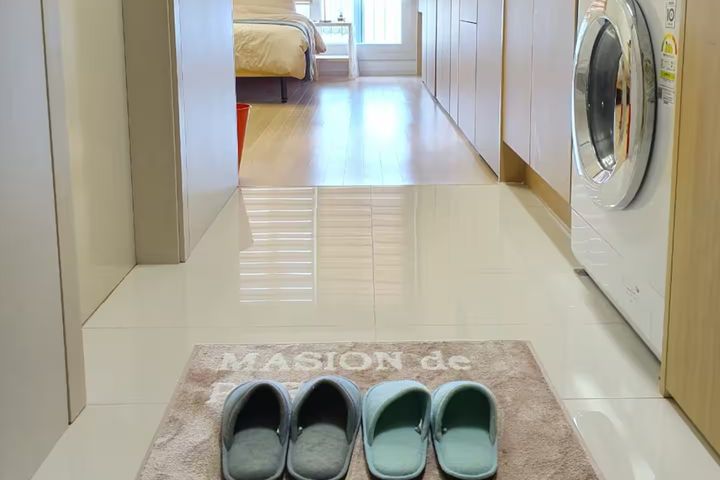 Fully furnished studio apartment in Gwanggyo, 7th image