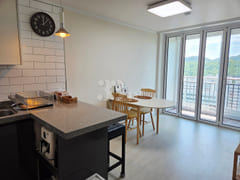 Cheolsan 21-pyeong apartment 🏡 Gadi 1th image