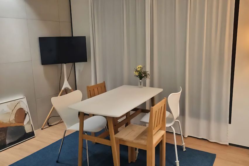 공항동,방2침대3,신축