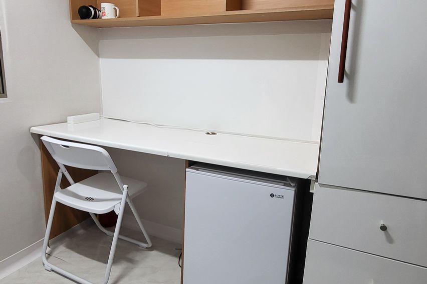 넓은외창미니룸/남성전용 5번째 이미지