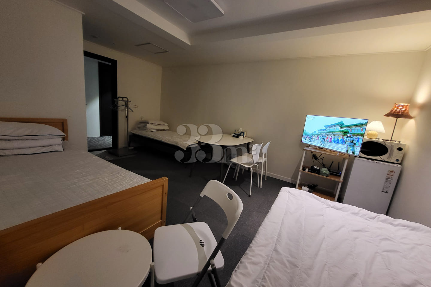 Short-term rental 203 3th image