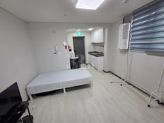Studio apartment, 5-minute walk from Songtan 6th image