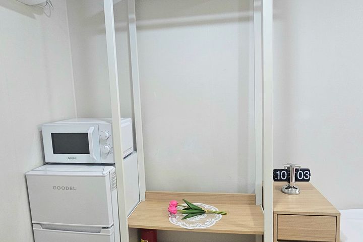Fully furnished, just 30 seconds from Sinnonh 7th image