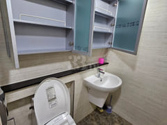 Newly built near the airport/1 minute to E-Ma 14th image