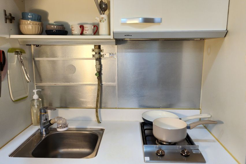 Right by Indeokwon Station Exit 2 11th image