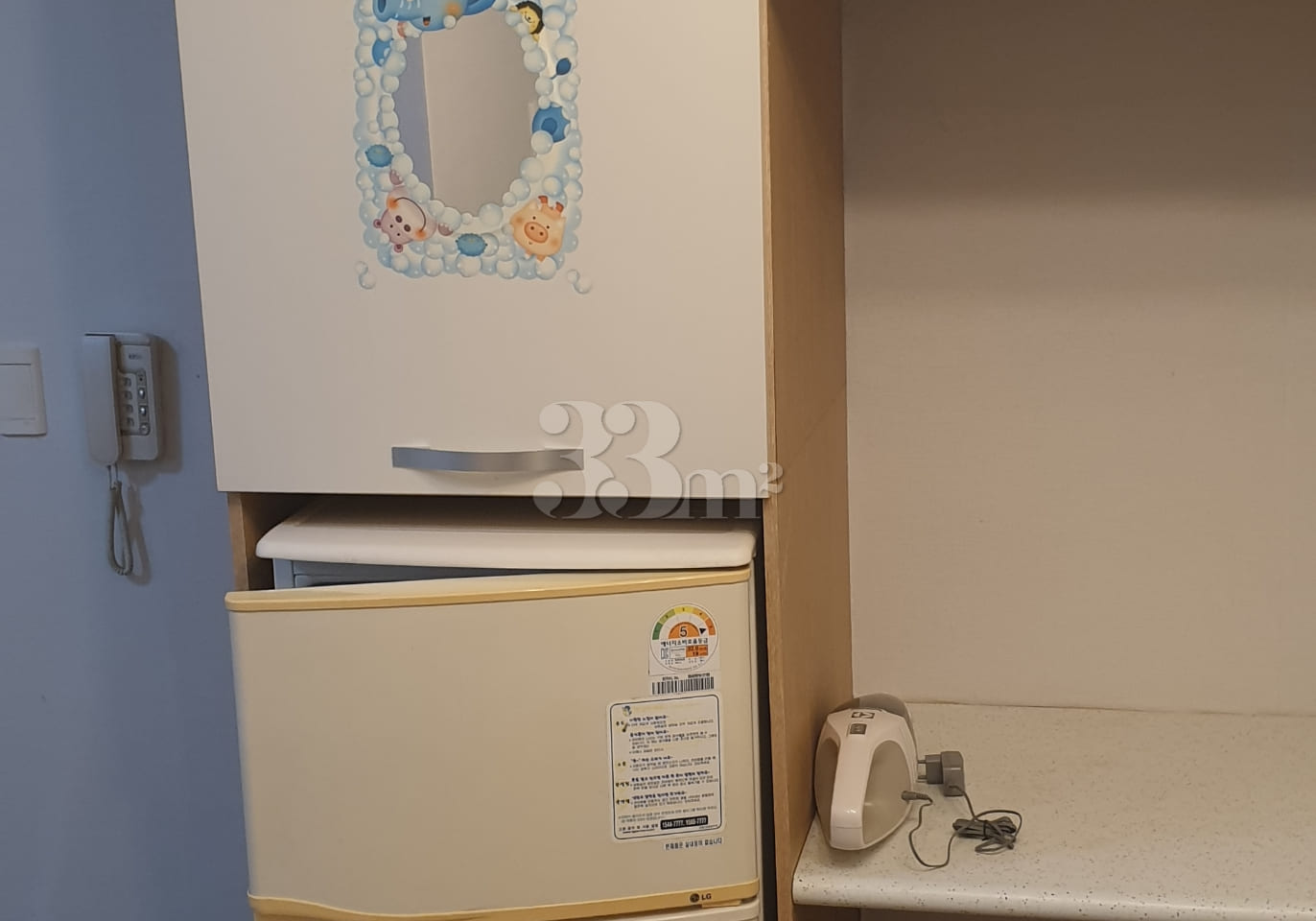 Ultra-low-priced studio C (6 minutes from Min 10th image