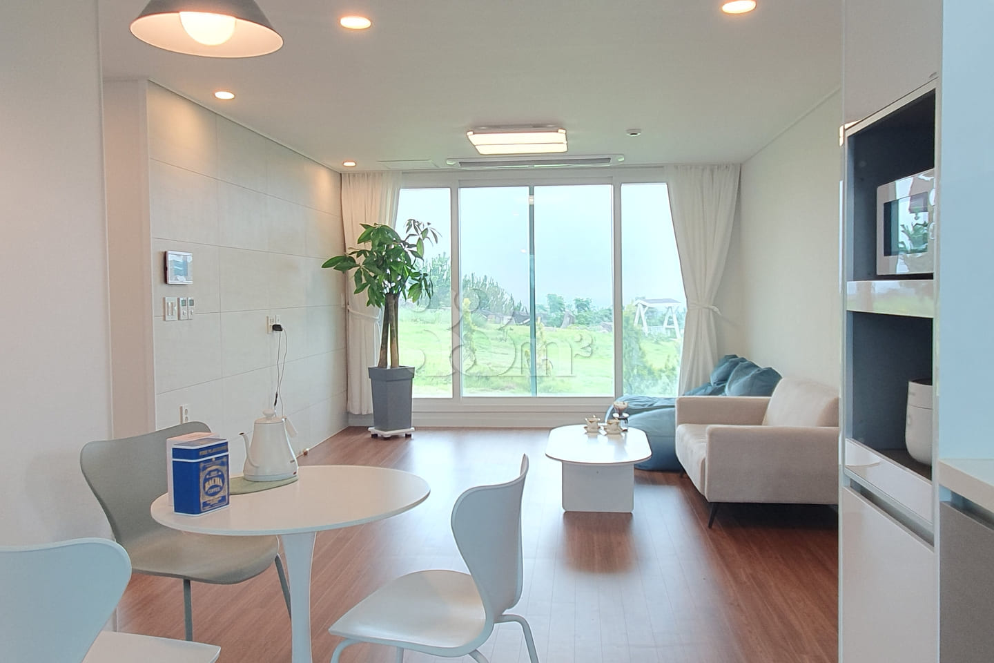 Hallasan Aewol Ocean View 1st Floor Private H 10th image