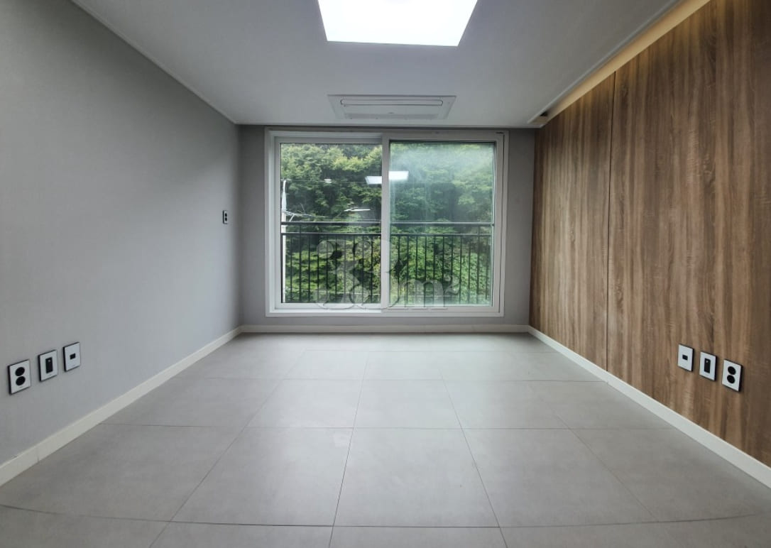 Opo New 3-Room Apartment #3 1th image