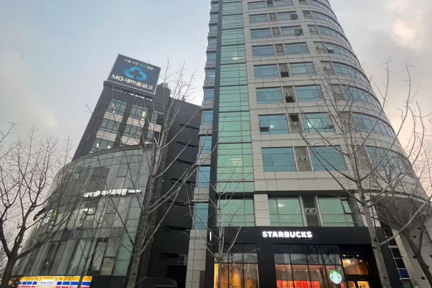 서울역1분 복층4인실