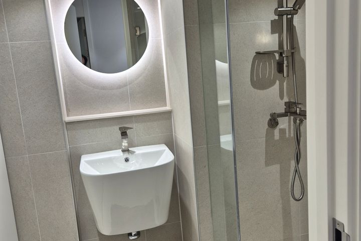 π‘β¨ Stylish Munjeong Accommodation β Newly Re 13th image