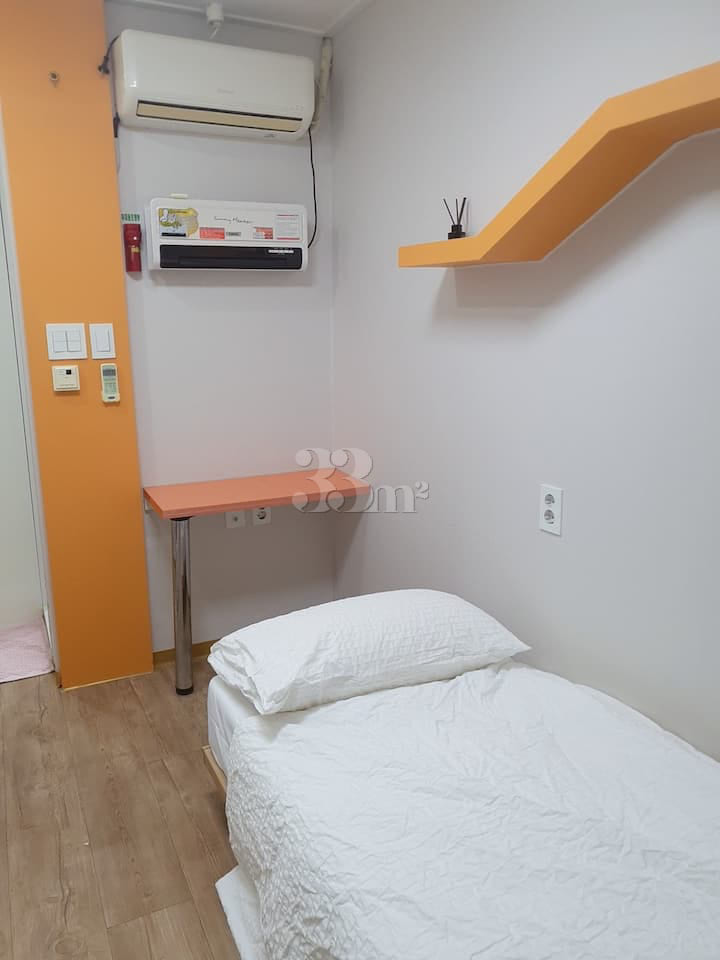 Single Room Central Stay 317 3th image
