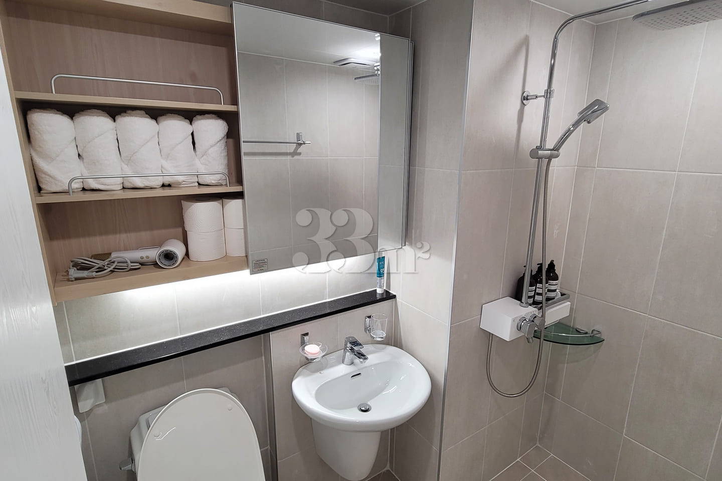 Gwangan-ri Fully Furnished Unit: Discount for 9th image