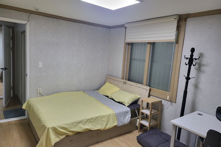 Peace House, Room 201 17th image
