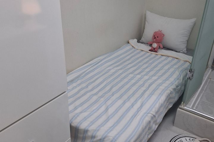 Basic Studio (Unit 210) 5th image
