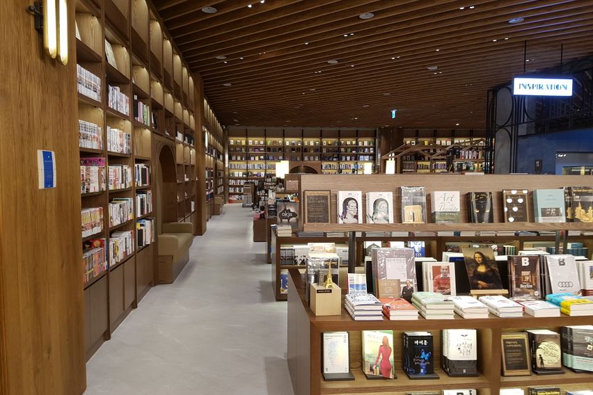 신분당선 성복역 14번째 이미지