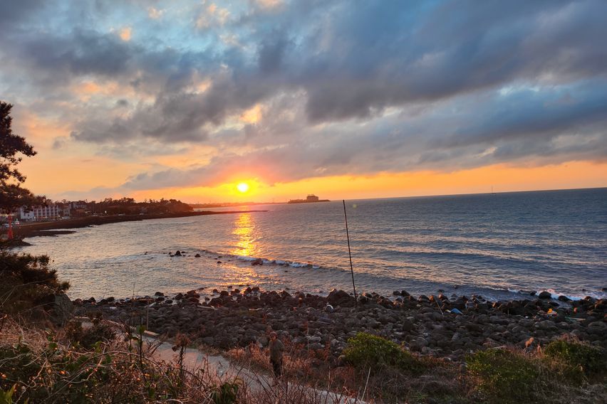 Two-room apartment on Aewol Coastal Road 9th image