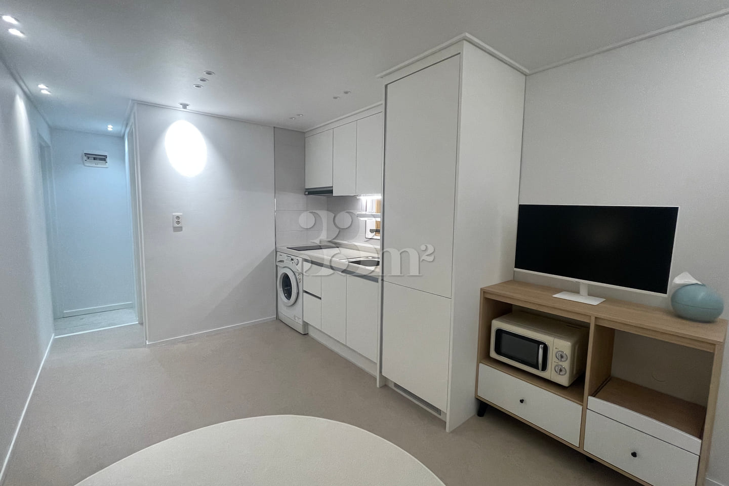 Sadang. Parking available. Modern room for 2 7th image