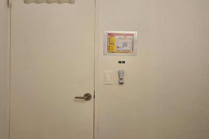 Bangbae, Isu, Naebang 🩷 2-Room Apartment 15th image