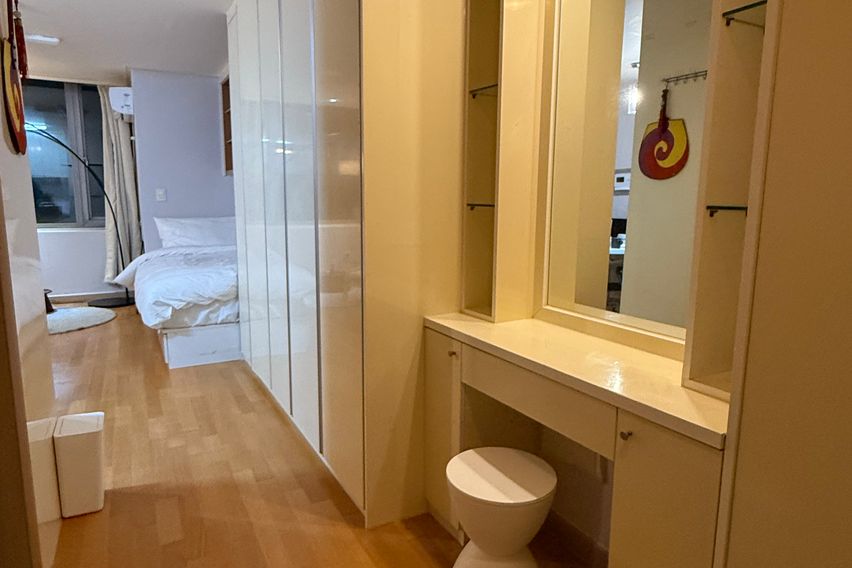 🍀신촌역2분 풀옵션🍀