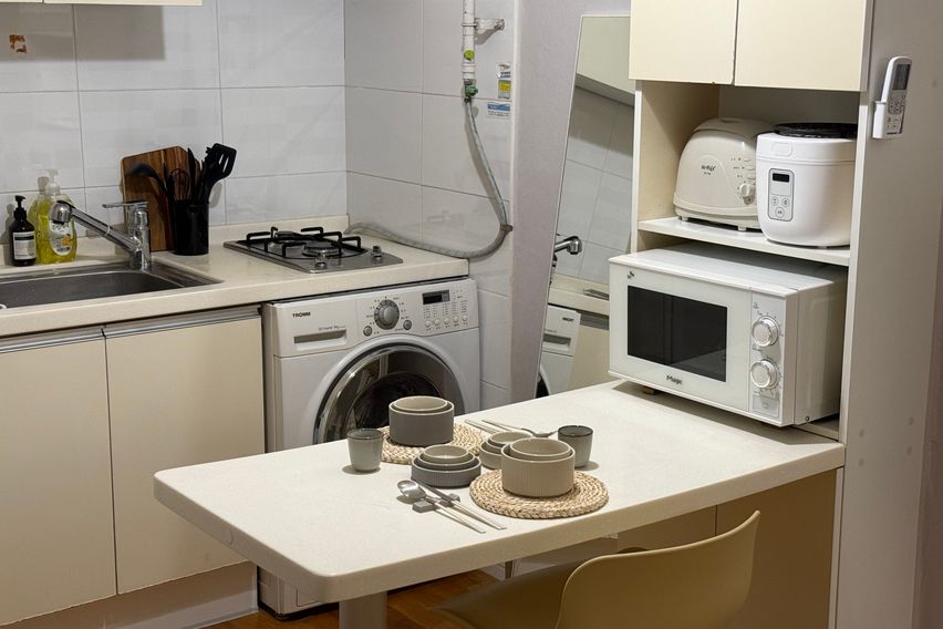 🍀신촌역2분 풀옵션🍀